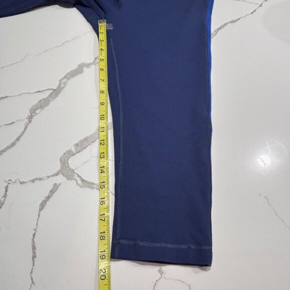 Lululemon Run Pace Crop Capris Workout Leggings 2012-2014 Blue Side Stripe 10 - Picture 14 of 15